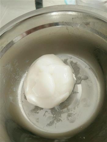 彩色冰皮月饼怎么做，彩色冰皮月饼怎么做好吃，彩色冰皮月饼做法