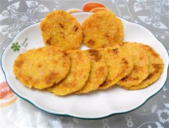 玉米渣饼怎么做，玉米渣饼怎么做好吃，玉米渣饼做法