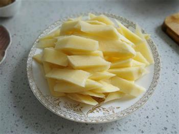 蒜香烤土豆怎么做，蒜香烤土豆怎么做好吃，蒜香烤土豆做法