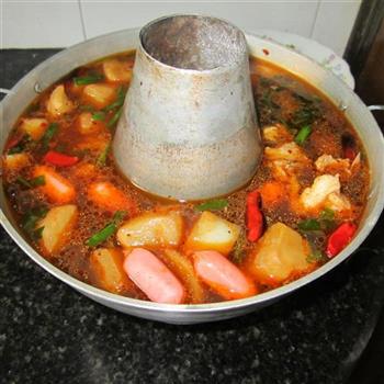麻辣排骨萝卜锅怎么做，麻辣排骨萝卜锅怎么做好吃，麻辣排骨萝卜锅做法