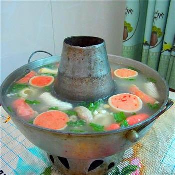 小肠汤锅怎么做，小肠汤锅怎么做好吃，小肠汤锅做法