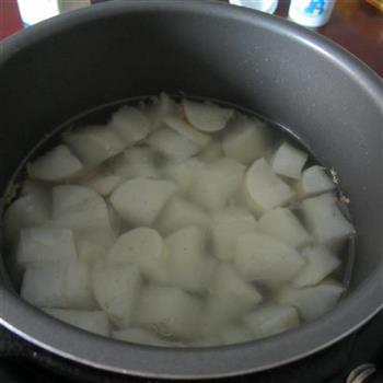 麻辣排骨萝卜锅怎么做，麻辣排骨萝卜锅怎么做好吃，麻辣排骨萝卜锅做法