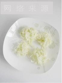 香辣拌白菜帮怎么做，香辣拌白菜帮怎么做好吃，香辣拌白菜帮做法