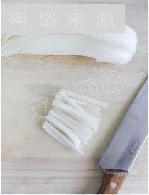 香辣拌白菜帮怎么做，香辣拌白菜帮怎么做好吃，香辣拌白菜帮做法