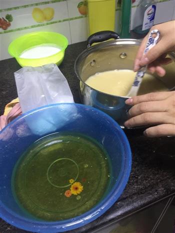 椰汁千层糕怎么做，椰汁千层糕怎么做好吃，椰汁千层糕做法
