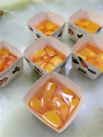 黄桃果冻怎么做，黄桃果冻怎么做好吃，黄桃果冻做法