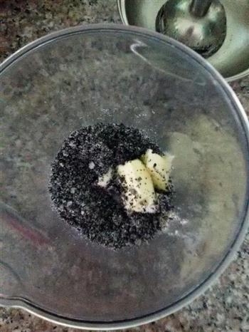 黑芝麻元宵怎么做，黑芝麻元宵怎么做好吃，黑芝麻元宵做法