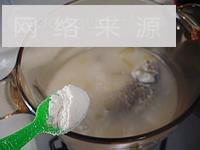山楂鲫鱼汤怎么做，山楂鲫鱼汤怎么做好吃，山楂鲫鱼汤做法