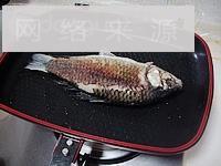 山楂鲫鱼汤怎么做，山楂鲫鱼汤怎么做好吃，山楂鲫鱼汤做法