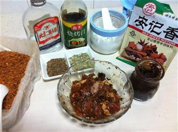 羊肉串牙签肉怎么做，羊肉串牙签肉怎么做好吃，羊肉串牙签肉做法