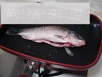 山楂鲫鱼汤怎么做，山楂鲫鱼汤怎么做好吃，山楂鲫鱼汤做法