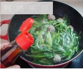小白菜汆丸子怎么做，小白菜汆丸子怎么做好吃，小白菜汆丸子做法