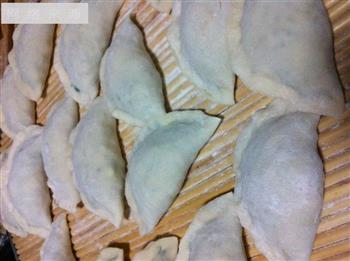 韭菜盒子怎么做，韭菜盒子怎么做好吃，韭菜盒子做法