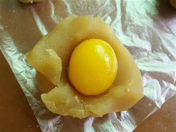 月饼怎么做，月饼怎么做好吃，月饼做法