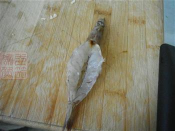 蒜蓉烤虾怎么做，蒜蓉烤虾怎么做好吃，蒜蓉烤虾做法