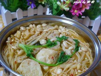 泡菜小火锅怎么做，泡菜小火锅怎么做好吃，泡菜小火锅做法