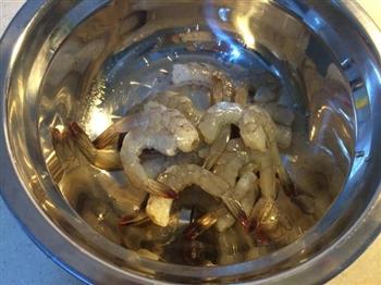 焗虾通粉怎么做，焗虾通粉怎么做好吃，焗虾通粉做法