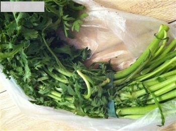 酱拌蒿子秆怎么做，酱拌蒿子秆怎么做好吃，酱拌蒿子秆做法
