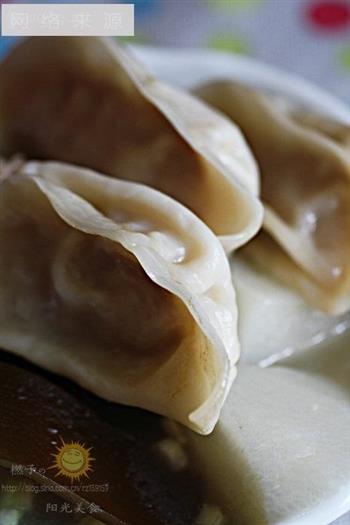 萝卜排骨汤煨萝卜猪肉饺怎么做，萝卜排骨汤煨萝卜猪肉饺怎么做好吃，萝卜排骨汤煨萝卜猪肉饺做法