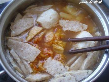 泡菜小火锅怎么做，泡菜小火锅怎么做好吃，泡菜小火锅做法