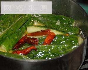 爽口瓜条怎么做，爽口瓜条怎么做好吃，爽口瓜条做法