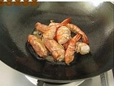 大虾烧白菜怎么做，大虾烧白菜怎么做好吃，大虾烧白菜做法
