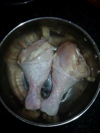 炸鸡腿怎么做，炸鸡腿怎么做好吃，炸鸡腿做法
