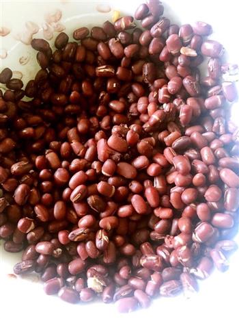 豆沙馅小南瓜  怎么做，豆沙馅小南瓜  怎么做好吃，豆沙馅小南瓜  做法