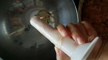 脆皮烤肠怎么做，脆皮烤肠怎么做好吃，脆皮烤肠做法