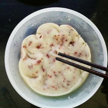 蔓越莓凉糕卷怎么做，蔓越莓凉糕卷怎么做好吃，蔓越莓凉糕卷做法