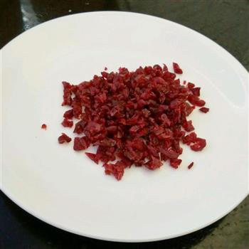 蔓越莓凉糕卷怎么做，蔓越莓凉糕卷怎么做好吃，蔓越莓凉糕卷做法