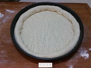 腊肉比萨怎么做，腊肉比萨怎么做好吃，腊肉比萨做法