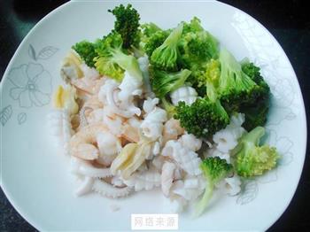 海鲜意面怎么做，海鲜意面怎么做好吃，海鲜意面做法