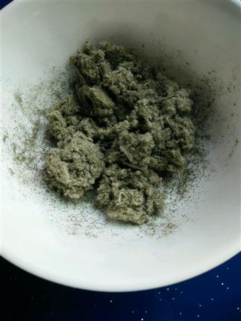 石锅煎艾草豆渣饼怎么做，石锅煎艾草豆渣饼怎么做好吃，石锅煎艾草豆渣饼做法