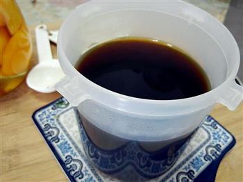 清热解暑黑凉粉怎么做，清热解暑黑凉粉怎么做好吃，清热解暑黑凉粉做法