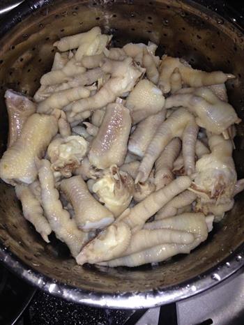 酸辣泡鸡爪怎么做，酸辣泡鸡爪怎么做好吃，酸辣泡鸡爪做法