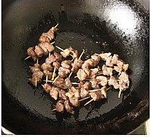 牙签羊肉怎么做，牙签羊肉怎么做好吃，牙签羊肉做法