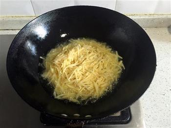 炸土豆丝饼怎么做，炸土豆丝饼怎么做好吃，炸土豆丝饼做法
