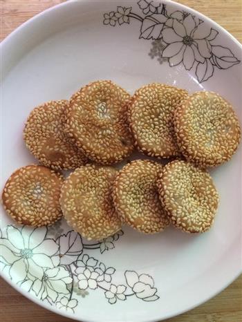 芝麻糯米饼怎么做，芝麻糯米饼怎么做好吃，芝麻糯米饼做法