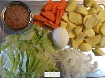 土豆西生菜沙拉怎么做，土豆西生菜沙拉怎么做好吃，土豆西生菜沙拉做法