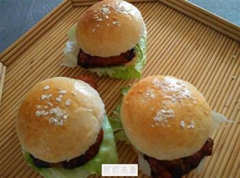 手工燕麦鸡腿堡怎么做，手工燕麦鸡腿堡怎么做好吃，手工燕麦鸡腿堡做法