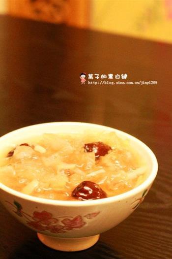 桃胶百合银耳羹怎么做，桃胶百合银耳羹怎么做好吃，桃胶百合银耳羹做法