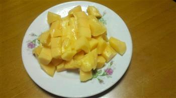 红枣木瓜汤圆怎么做，红枣木瓜汤圆怎么做好吃，红枣木瓜汤圆做法