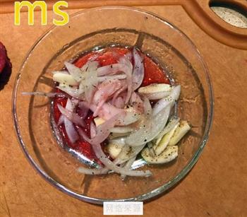 芝士焗香菇酿牛排怎么做，芝士焗香菇酿牛排怎么做好吃，芝士焗香菇酿牛排做法