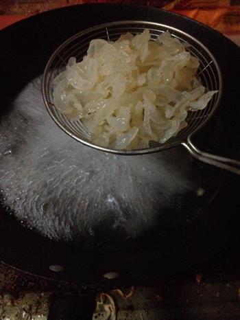 福州官府菜—萝卜丝拌海蜇怎么做，福州官府菜—萝卜丝拌海蜇怎么做好吃，福州官府菜—萝卜丝拌海蜇做法
