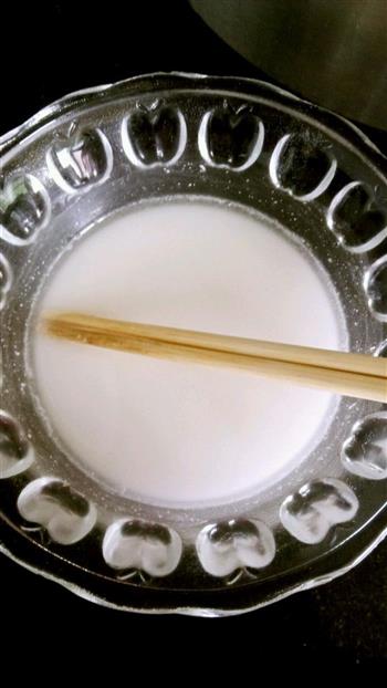 墨鱼汤怎么做，墨鱼汤怎么做好吃，墨鱼汤做法