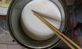 脆皮甜润炸鲜奶怎么做，脆皮甜润炸鲜奶怎么做好吃，脆皮甜润炸鲜奶做法