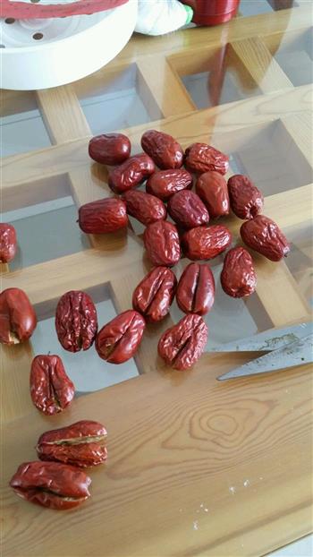 红枣包糯米怎么做，红枣包糯米怎么做好吃，红枣包糯米做法