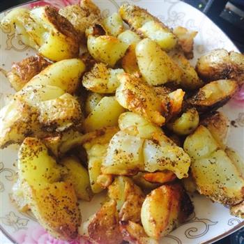 香脆土豆饼怎么做，香脆土豆饼怎么做好吃，香脆土豆饼做法