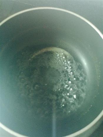 芒果椰汁黑凉粉怎么做，芒果椰汁黑凉粉怎么做好吃，芒果椰汁黑凉粉做法